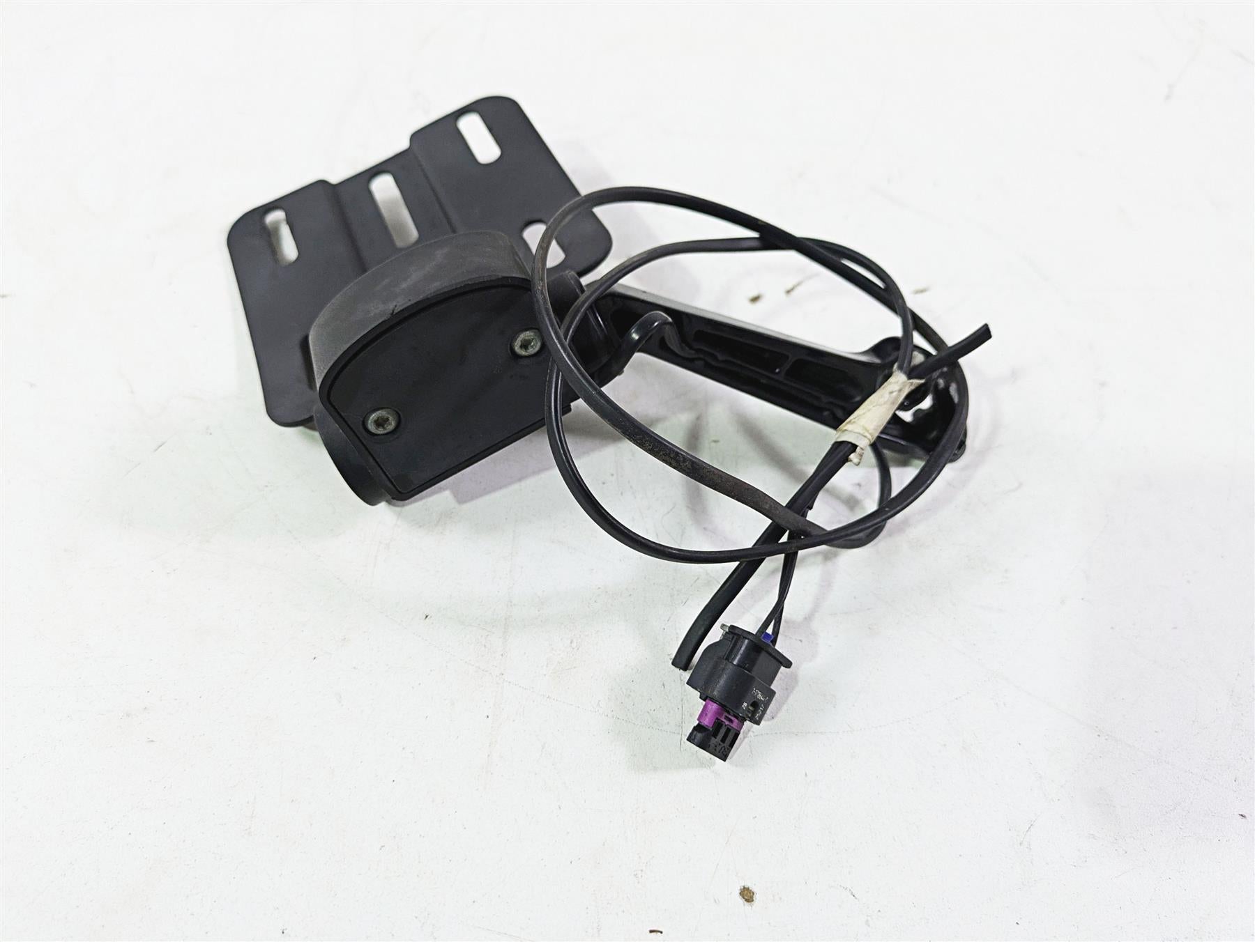 2018 Harley FXBR Softail Breakout License Plate Holder Side - Read 67900470 {{ shop.shopifyCountryName }} - Mototech271
