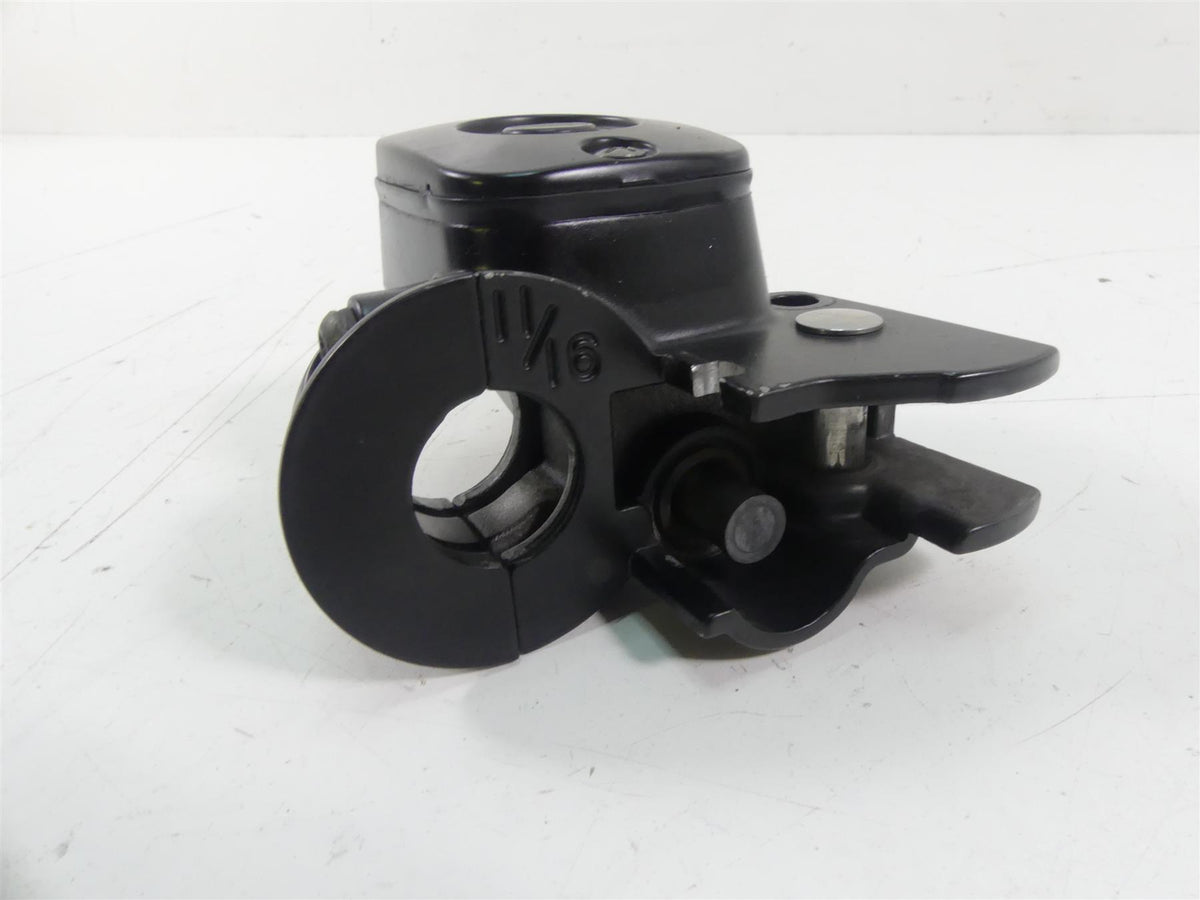 1998 Harley Touring FLHTC Electra Glide Front Brake Master Cylinder 41700737 {{ shop.shopifyCountryName }} - Mototech271