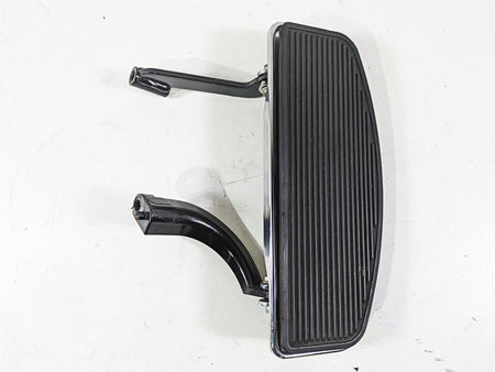 2020 Harley Touring FLHT Electra Glide Right Front Rider Floor Board 50621-06A {{ shop.shopifyCountryName }} - Mototech271
