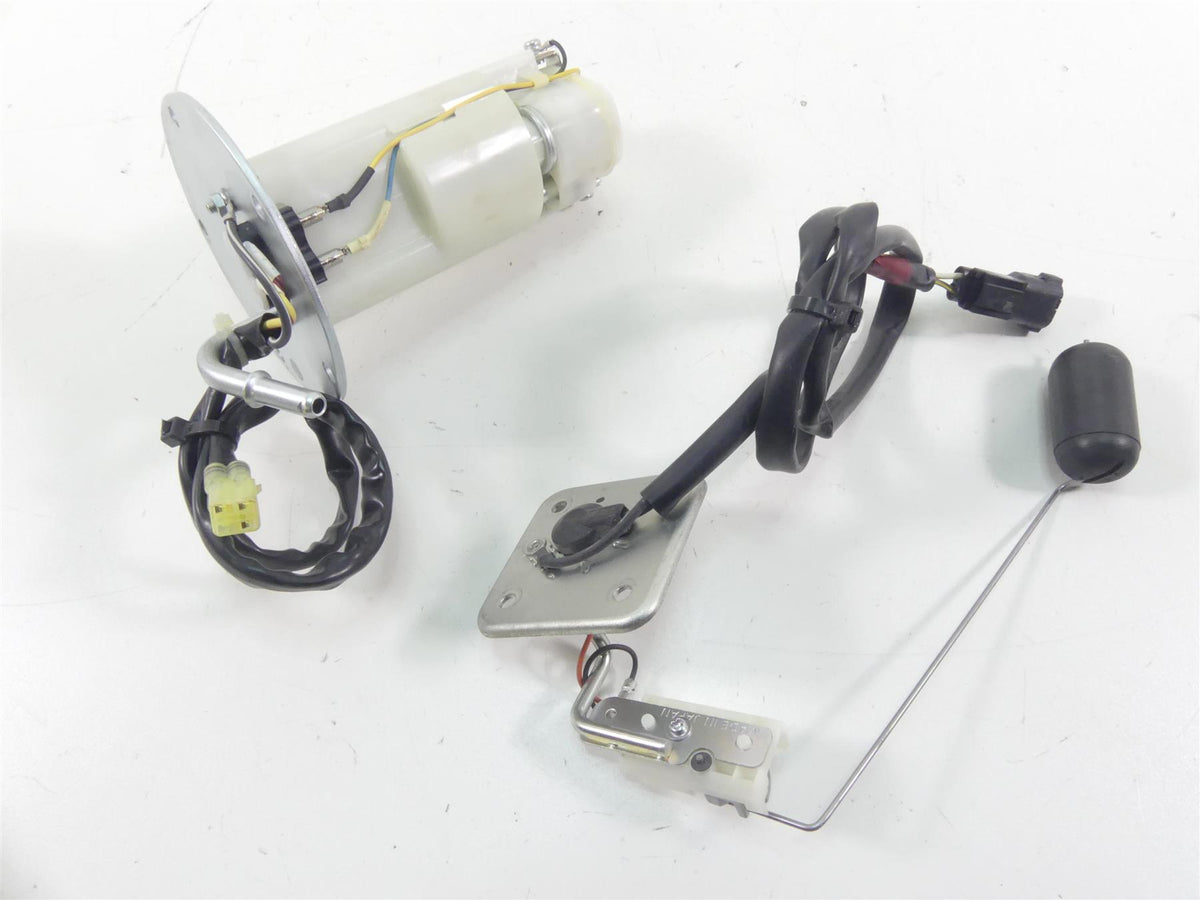 2021 Kawasaki ZX1400 ZX14R Ninja Fuel Gas Pump & Sending Unit -Tested 49040-0024 {{ shop.shopifyCountryName }} - Mototech271