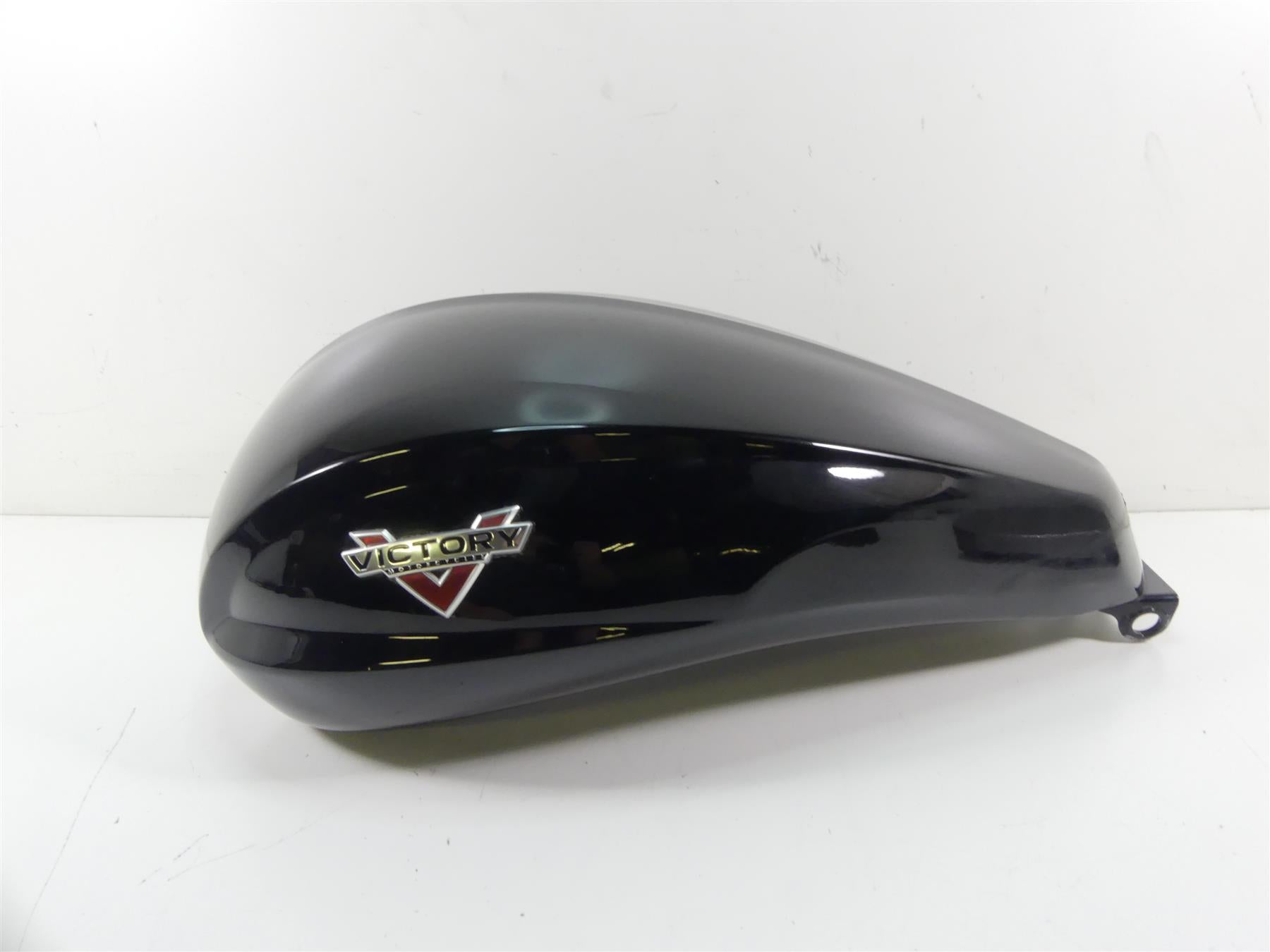 2015 Victory Cross Country 8 Ball Fuel Gas Petrol Tank - No Dents 1016149 {{ shop.shopifyCountryName }} - Mototech271