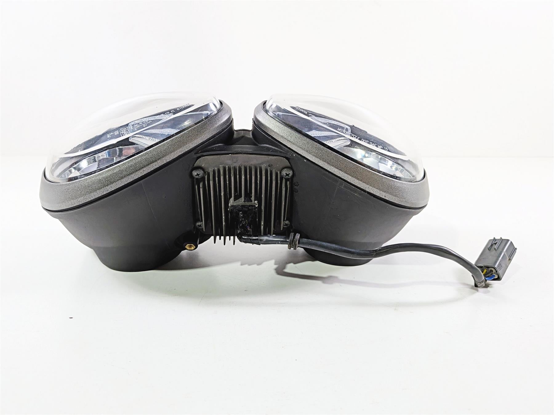 2019 Triumph Speed Triple RS 1050 Headlights Head Light Lamp -Scratch T2701345 {{ shop.shopifyCountryName }} - Mototech271