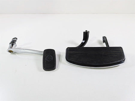 2018 Harley FLHTCU Touring Electra Glide Floor Board & Brake Pedal Set 50621-06A-Mototech271