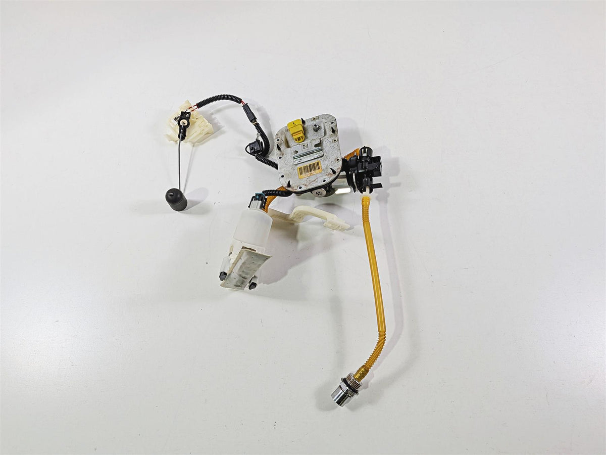 2014 Harley FXSB Softail Breakout Fuel Gas Petrol Pump - Tested 75252-11A-Mototech271