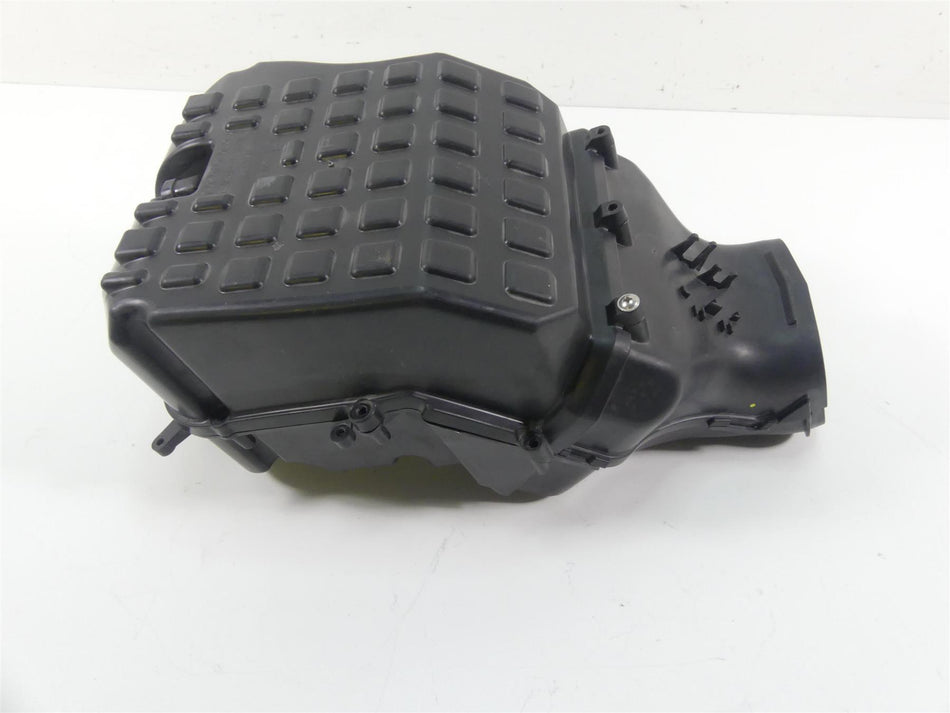 2021 Aprilia Tuono 660 RS660 Air Filter Cleaner Breather Box 2B006529 2B006527 {{ shop.shopifyCountryName }} - Mototech271