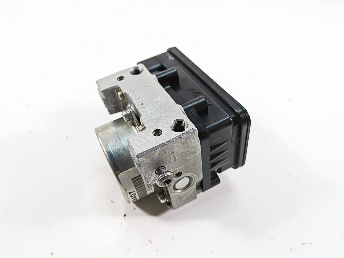 2012 Triumph Tiger 800XC ABS Nissin Abs Brake Pump Unit Module T2022016 {{ shop.shopifyCountryName }} - Mototech271