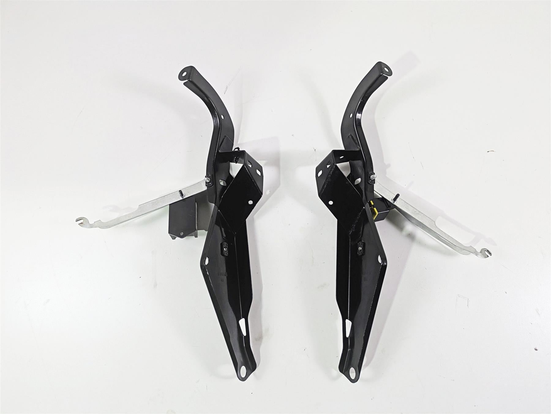 1999 Harley Touring FLHTCUI E-Glide Front Fairing Mount Set 58478-96B 58479-96B {{ shop.shopifyCountryName }} - Mototech271