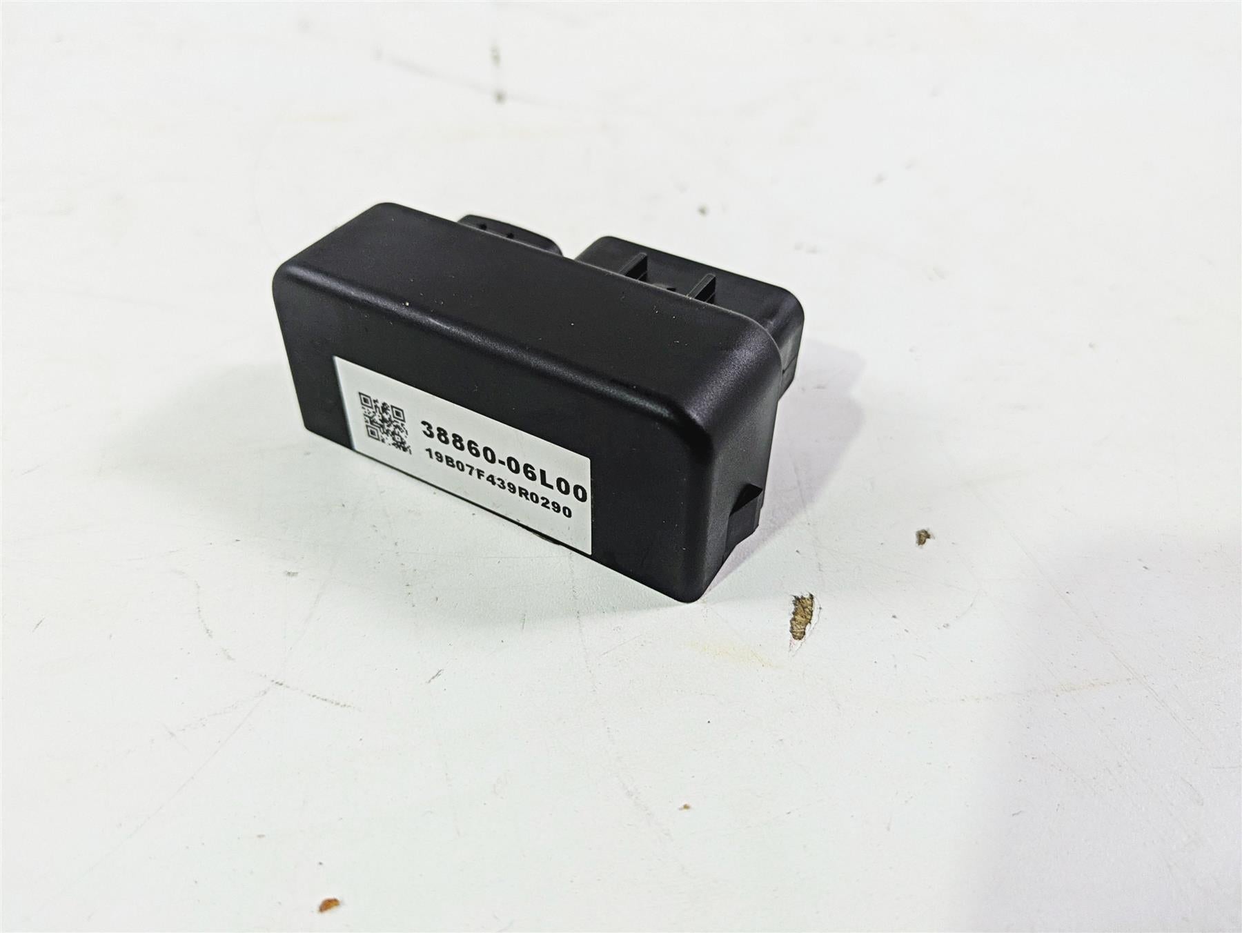 2020 Suzuki V-Strom 1050 XT Relay Box 38860-06L00 {{ shop.shopifyCountryName }} - Mototech271