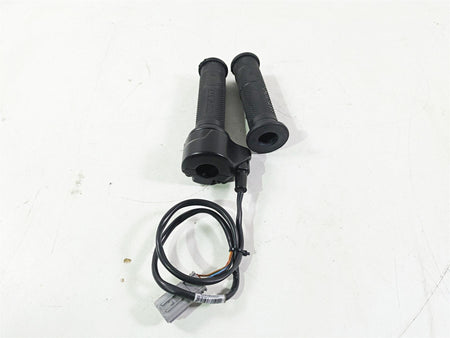 2015 Ducati Hypermotard 821 SP Ride By Wire Throttle Grip Set 66020031E {{ shop.shopifyCountryName }} - Mototech271