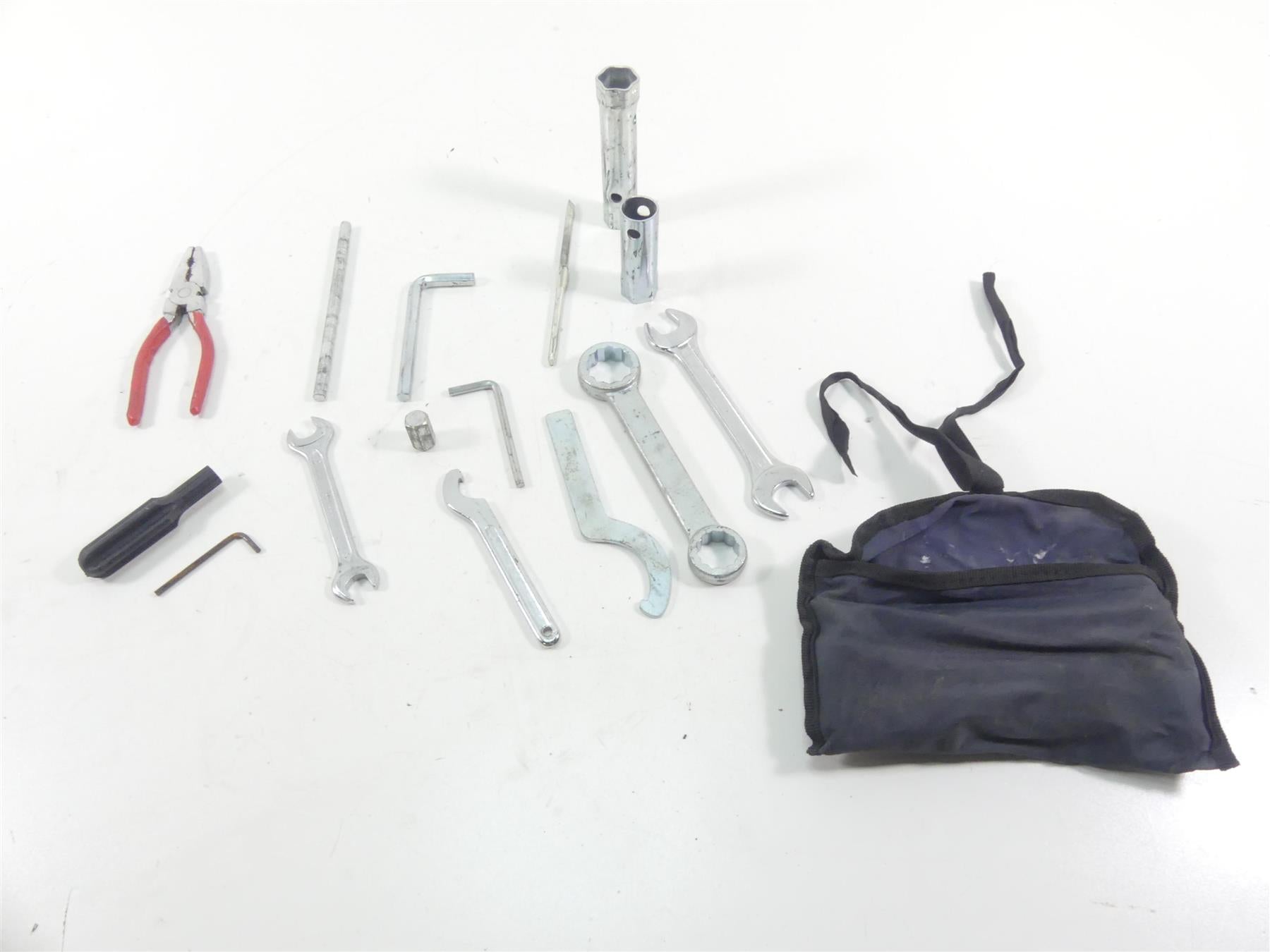 2001 Moto Guzzi California Sp 1100 Owners Tools Tool Kit