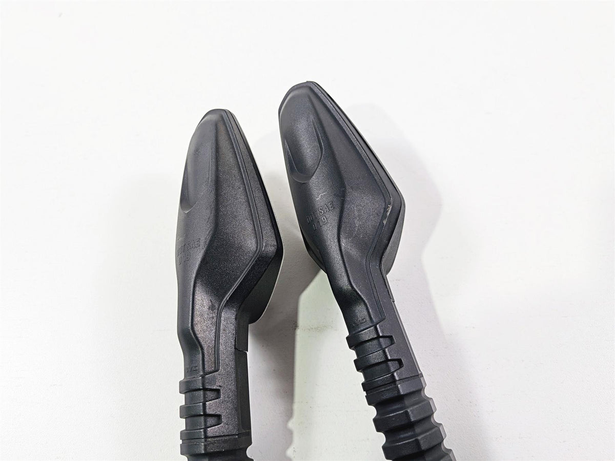 2023 BMW R nineT Scrambler K23 Rear Turn Singal Blinker Set 63138557204 {{ shop.shopifyCountryName }} - Mototech271