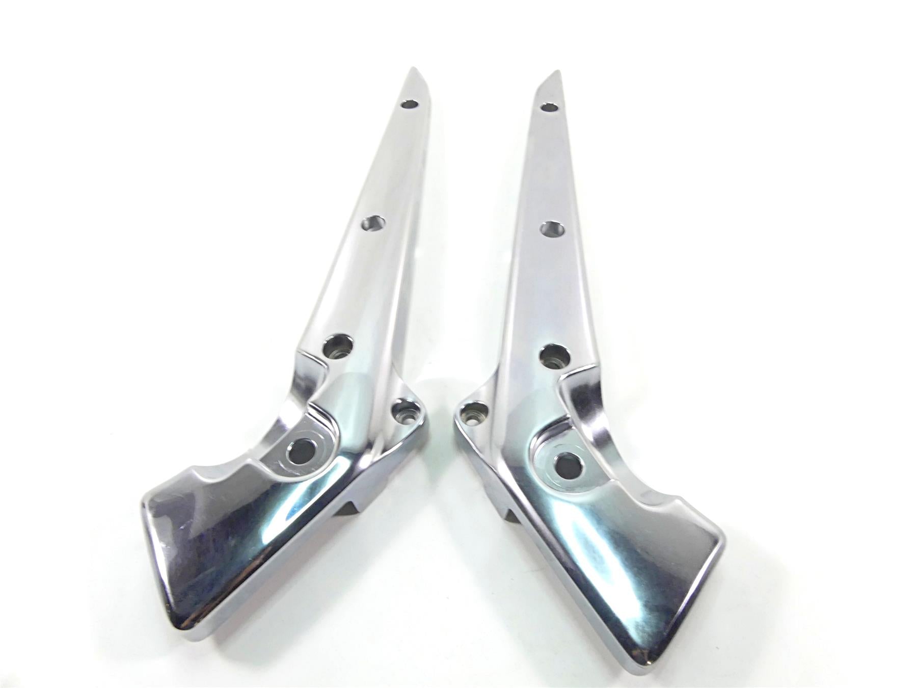 2002 Honda VTX1800 R Rear Fender Frame Struts Braces 77330-MCV-000 77340-MCV-000 {{ shop.shopifyCountryName }} - Mototech271