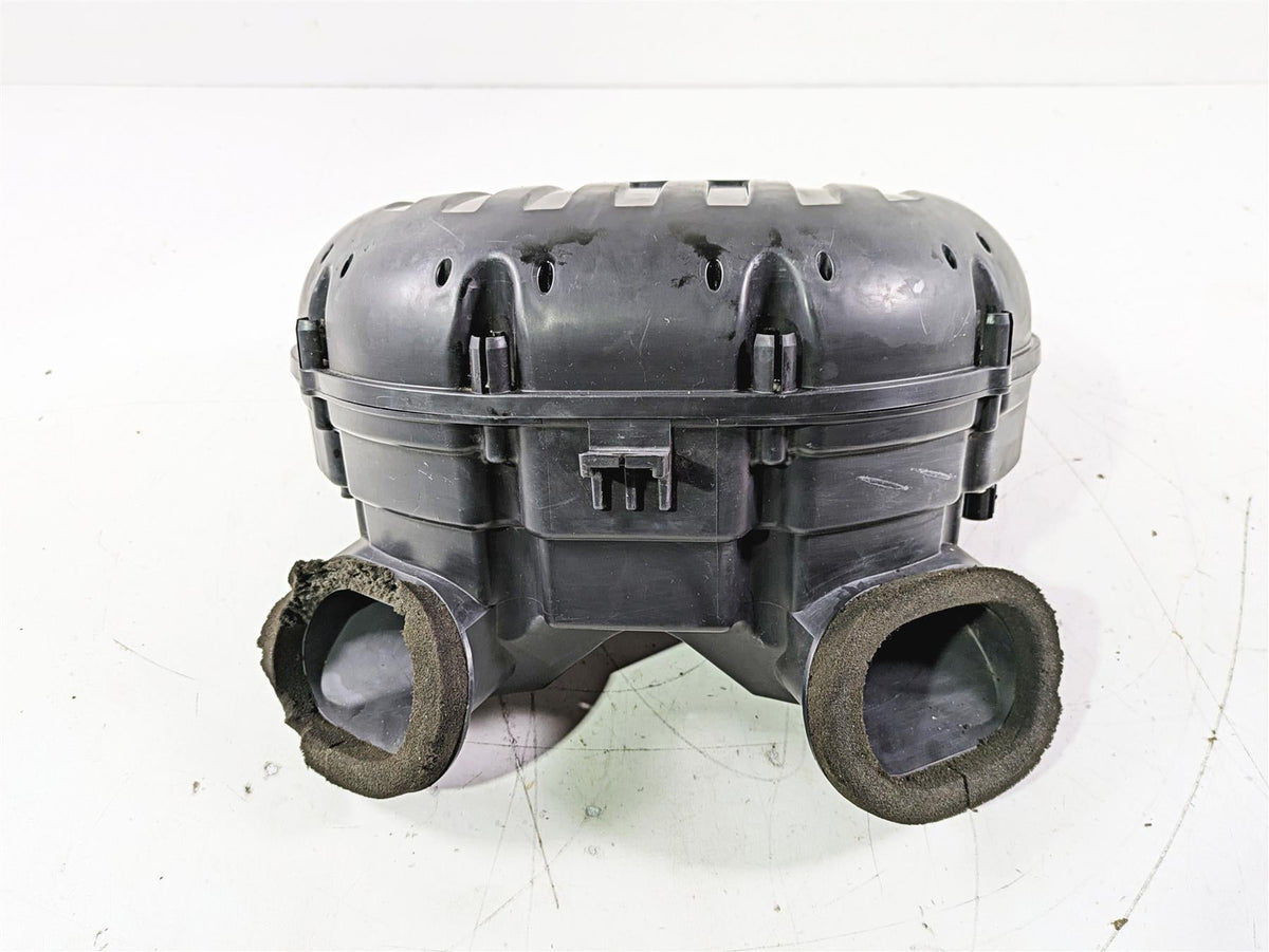 2016 Suzuki GSXR1000 Air Box Cleaner Breather Filter 13720-47H01 13720-47H02 {{ shop.shopifyCountryName }} - Mototech271