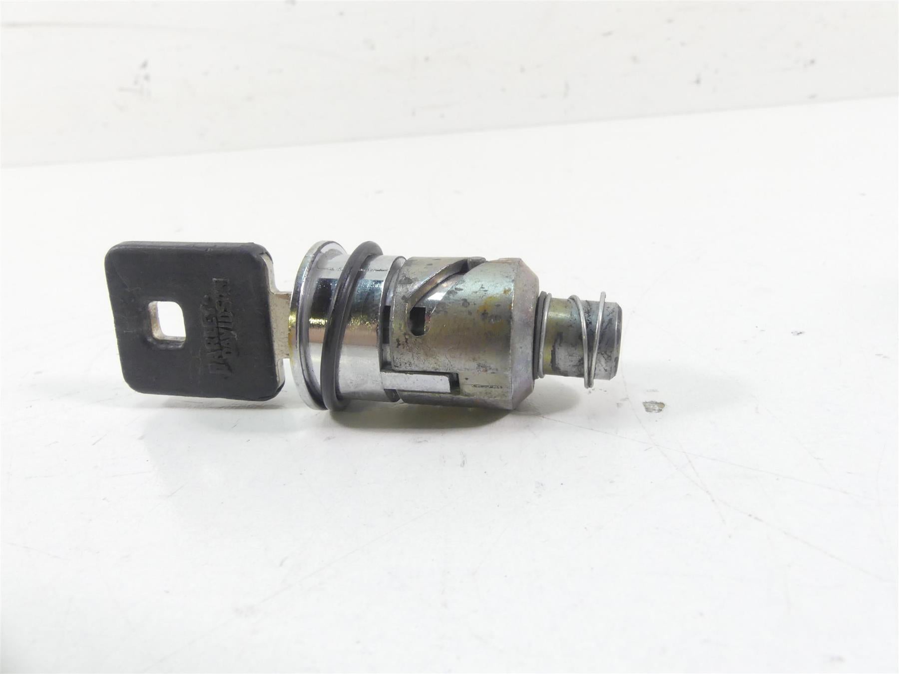 2007 Harley Sportster XL1200 Nightster Ignition Switch & Steering Lock 71441-94 {{ shop.shopifyCountryName }} - Mototech271
