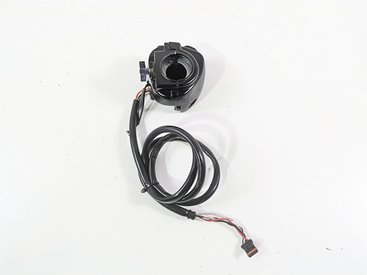2016 Harley FXDF Dyna Fat Bob Right Start Stop Control Switch - Read 71500360 {{ shop.shopifyCountryName }} - Mototech271