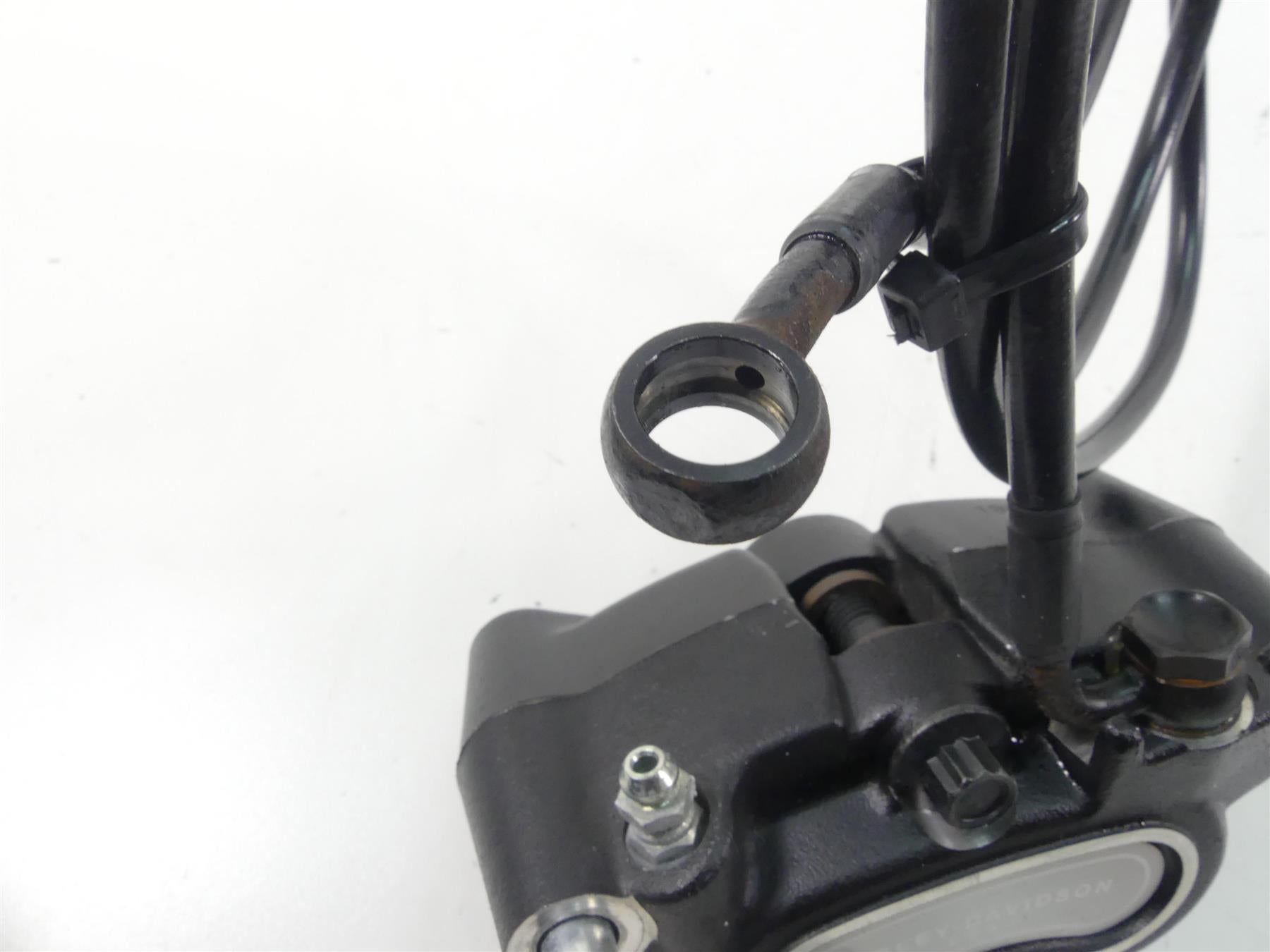 2010 Harley FXDWG Dyna Wide Glide Front Brake Caliper & Line 44046-08 {{ shop.shopifyCountryName }} - Mototech271