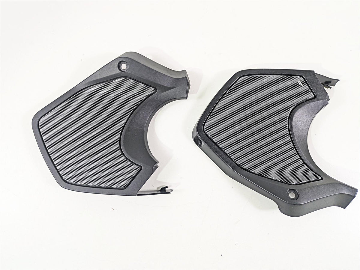 2016 BMW R1200RT K52 Front Left Right Speaker Cover Set 46638529412 46638529411 {{ shop.shopifyCountryName }} - Mototech271
