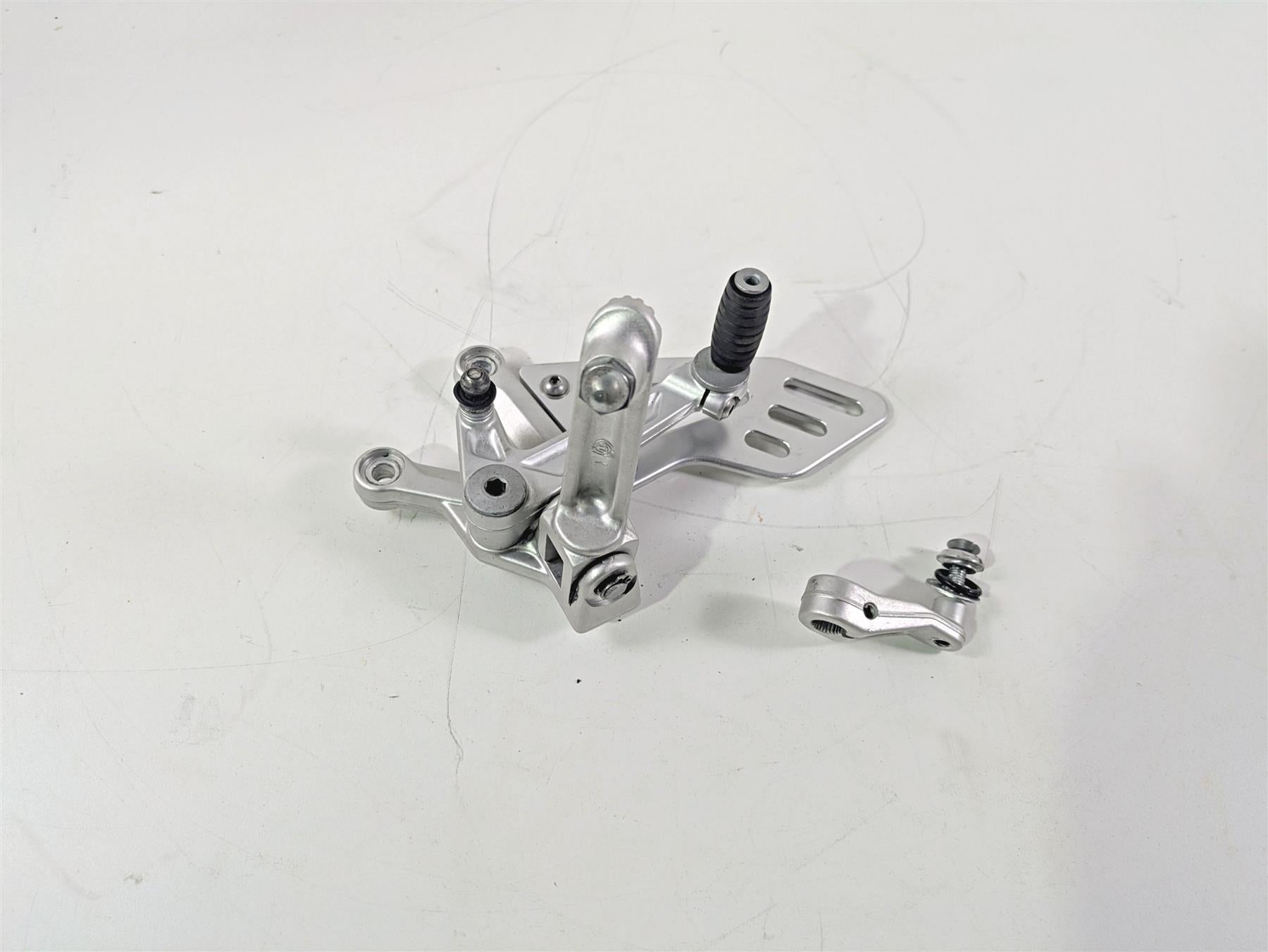 2017 Aprilia RSV 1100 Tuono V4 Factory Left Front Footpeg Shifter Set 897829 {{ shop.shopifyCountryName }} - Mototech271