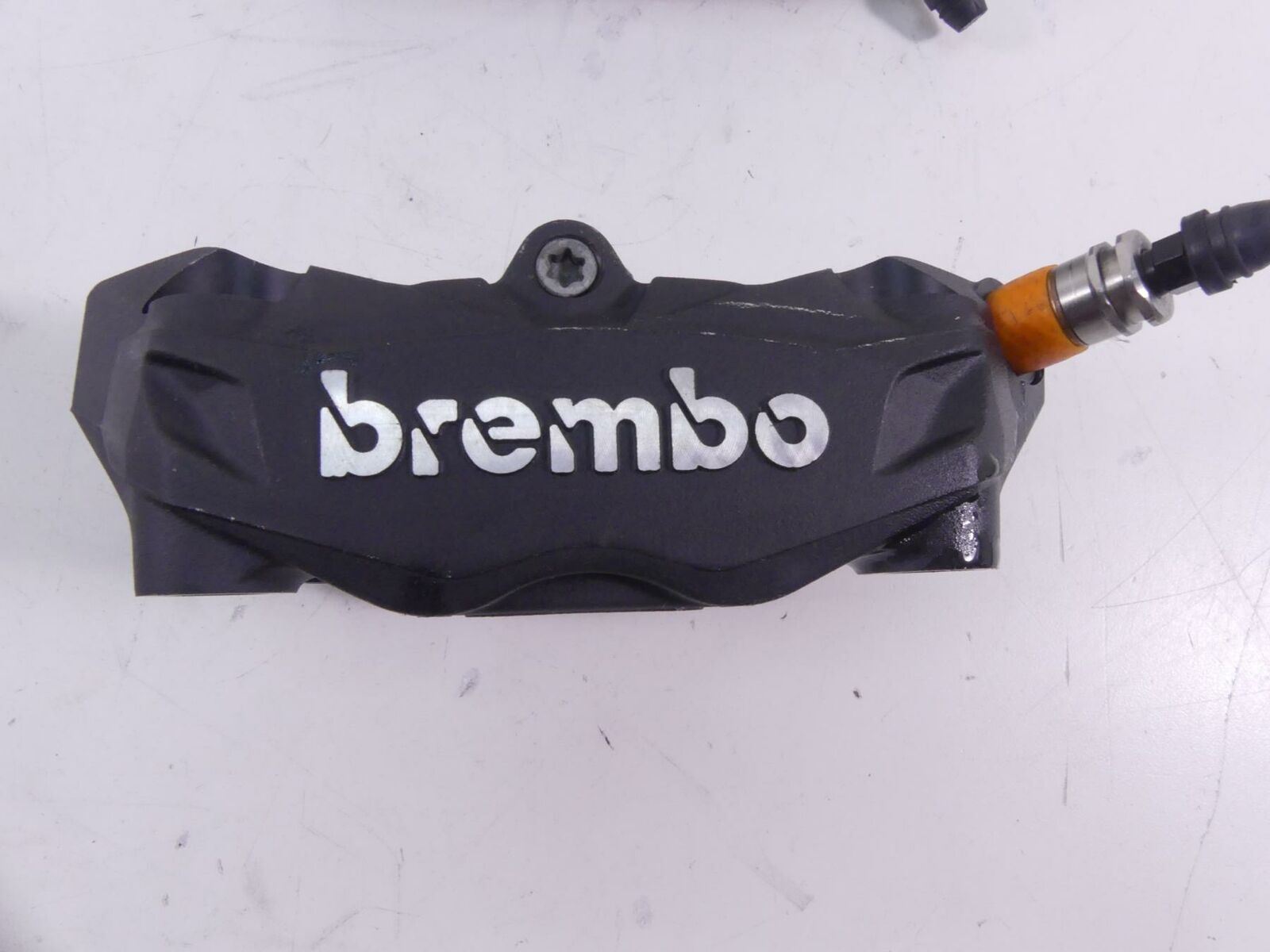 2017 BMW R1200GS GSW K50 Front Brembo Brake Caliper Set 34118556205 34118556206 {{ shop.shopifyCountryName }} - Mototech271
