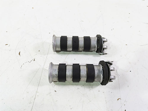 2001 Honda VT1100 Shadow Sabre Rear Passenger Foot Peg Rest Set 50715-MBA-020 | Mototech271