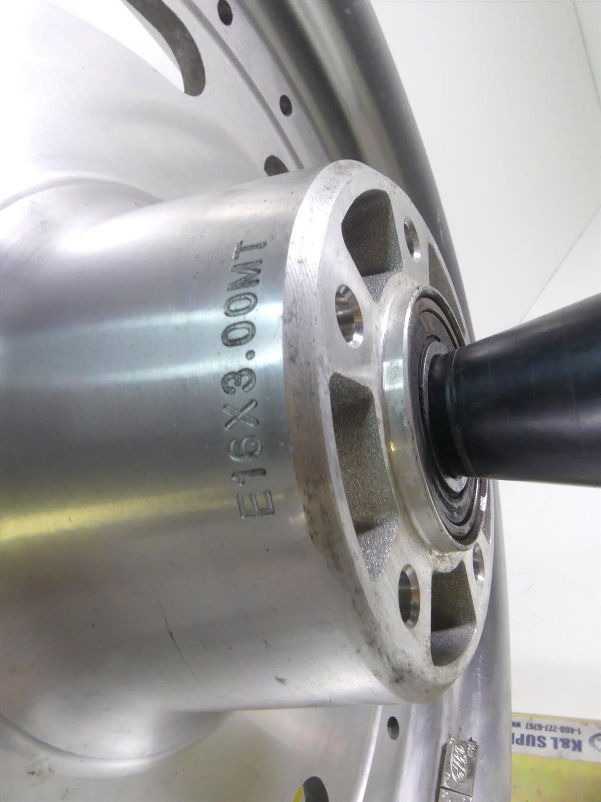 2009 Harley FXDF Dyna Fat Bob Straight Front Slot Wheel Rim 16x3 43300172 {{ shop.shopifyCountryName }} - Mototech271
