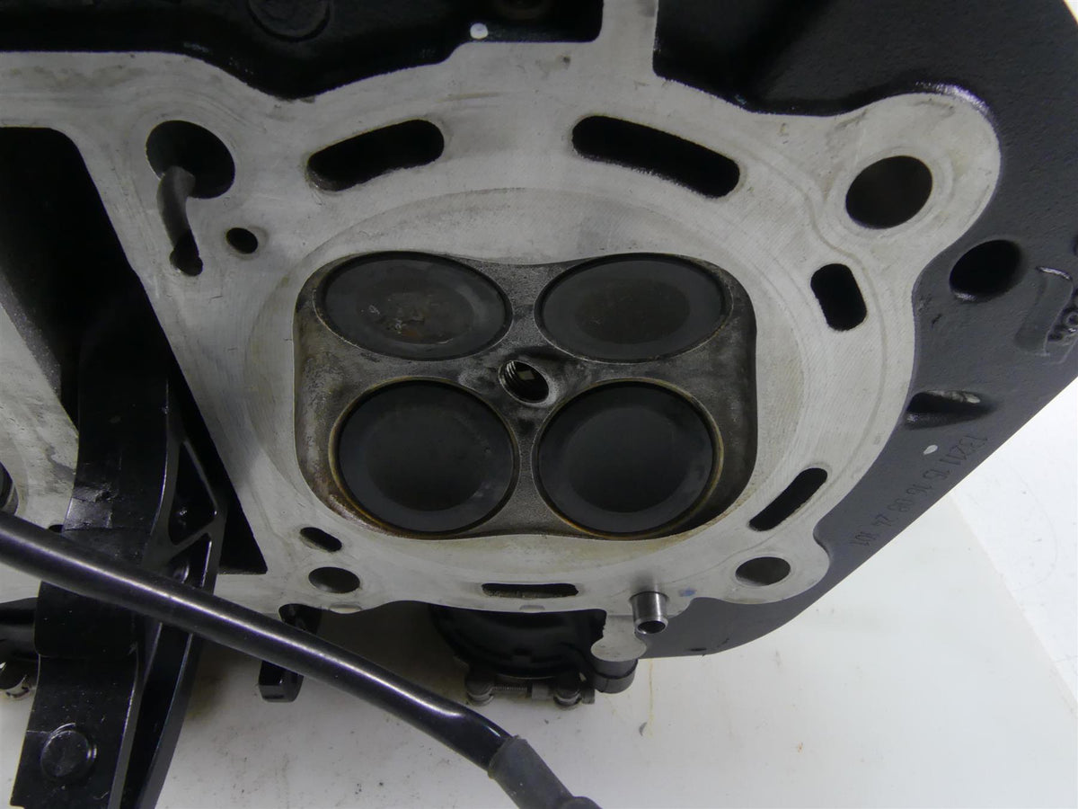 2017 Triumph Thruxton 1200 R Cylinderhead Cylinder Head 4K T1156014 {{ shop.shopifyCountryName }} - Mototech271