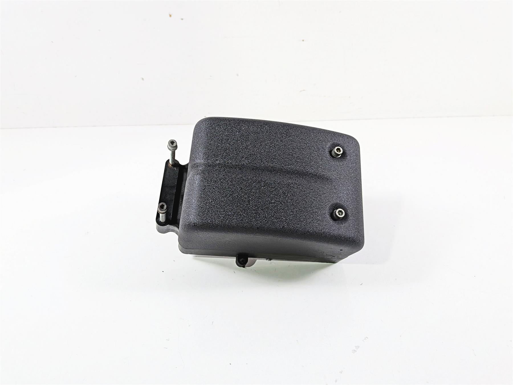 2007 Harley Dyna FXDB Street Bob Electrical Tray Carrier & Cover 70367-04B {{ shop.shopifyCountryName }} - Mototech271