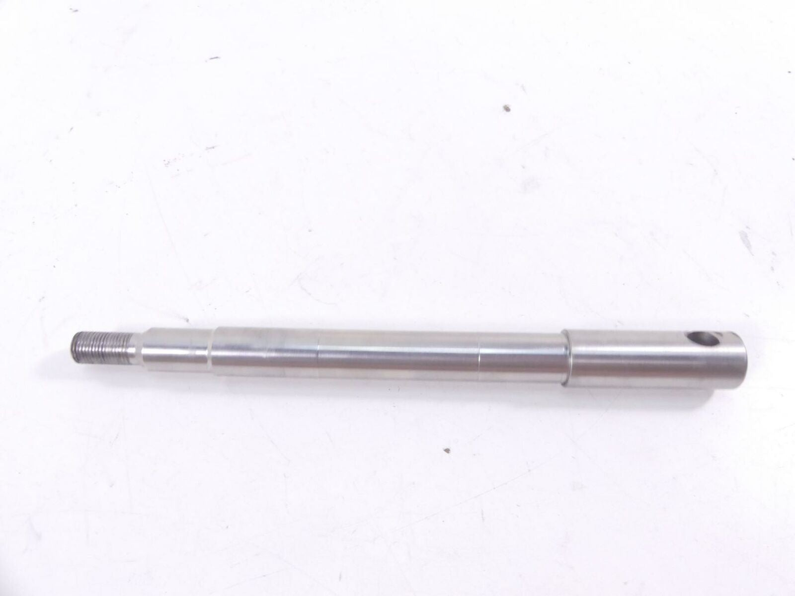 2000 Harley Sportster XL1200 Straight Front Axle Wheel Spindle 3/4" 43895-00 {{ shop.shopifyCountryName }} - Mototech271