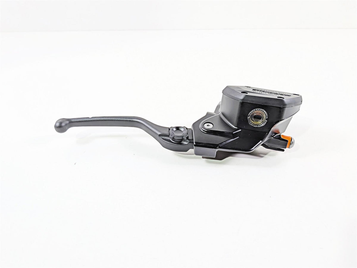 2023 BMW R1250RT RTP K52 Front Brake Master Cylinder & Lever 32728559604 {{ shop.shopifyCountryName }} - Mototech271