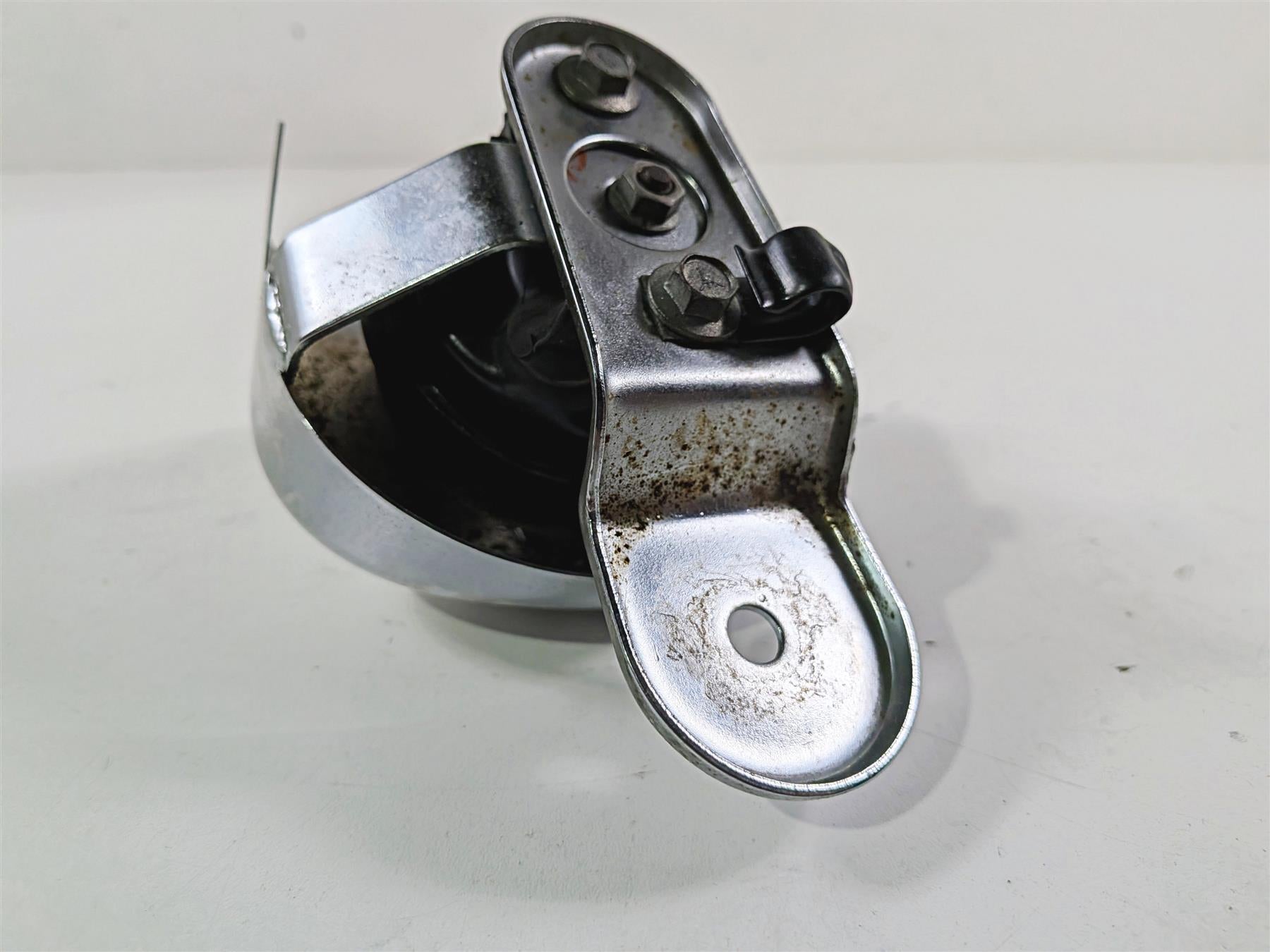 2012 Harley Softail FLSTF Fat Boy Horn & Chrome Cover 61300478A 69060-90H {{ shop.shopifyCountryName }} - Mototech271