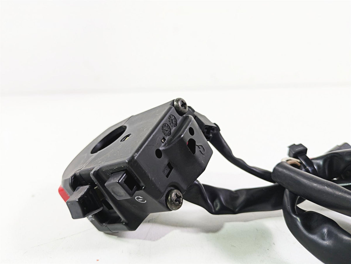 2005 Kawasaki ZX1000 ZX10R Ninja Right Start Stop Control Switch 46091-0114 {{ shop.shopifyCountryName }} - Mototech271