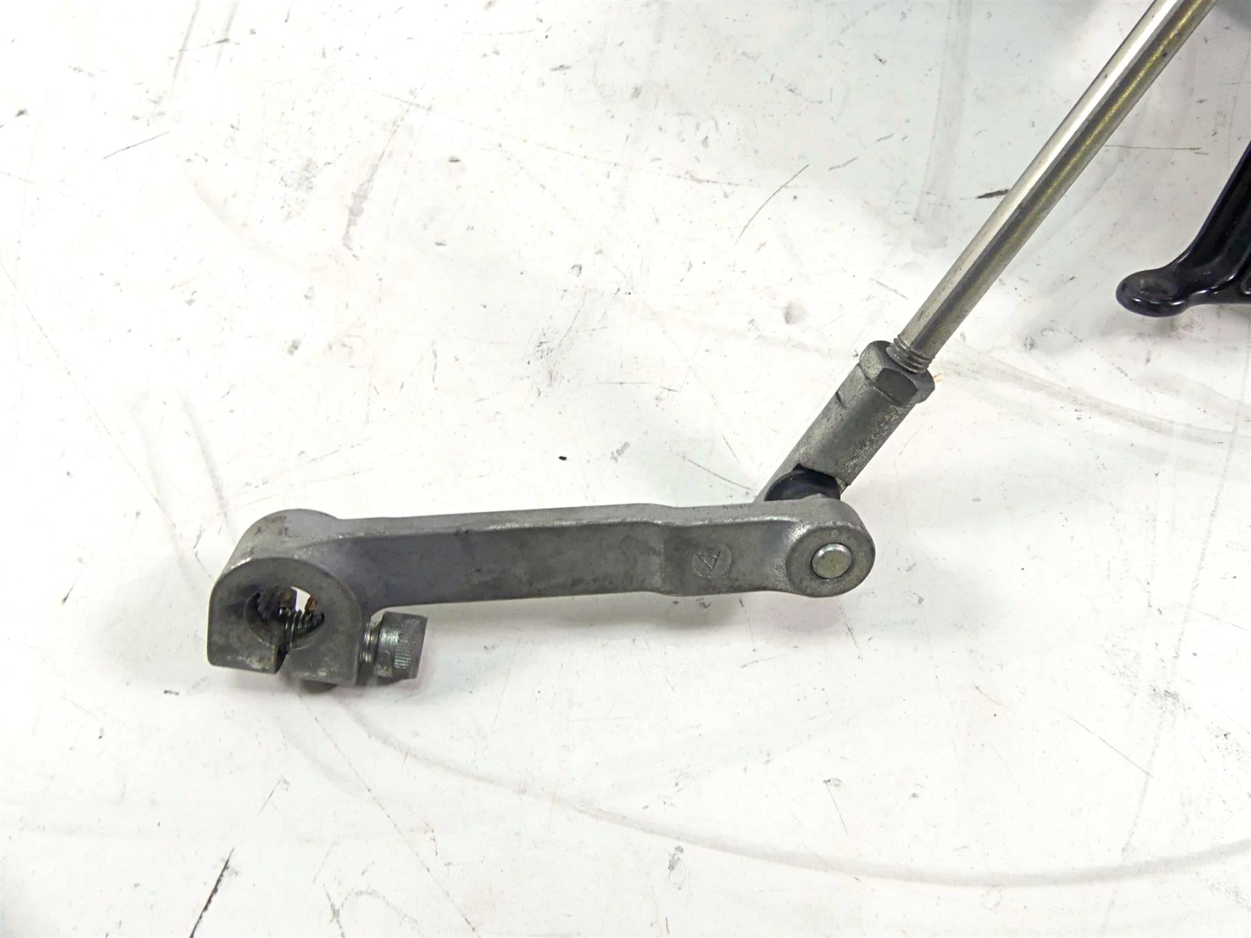 2013 Harley Softail FLSTFB Fat Boy Lo Left Front Floorboard Shifter Set 33630-07 {{ shop.shopifyCountryName }} - Mototech271