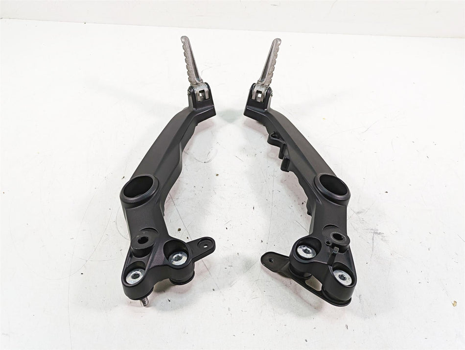 2020 Ducati Scrambler 1100 Sport Pro Rear Passenger Footpeg Set 82412831AB {{ shop.shopifyCountryName }} - Mototech271
