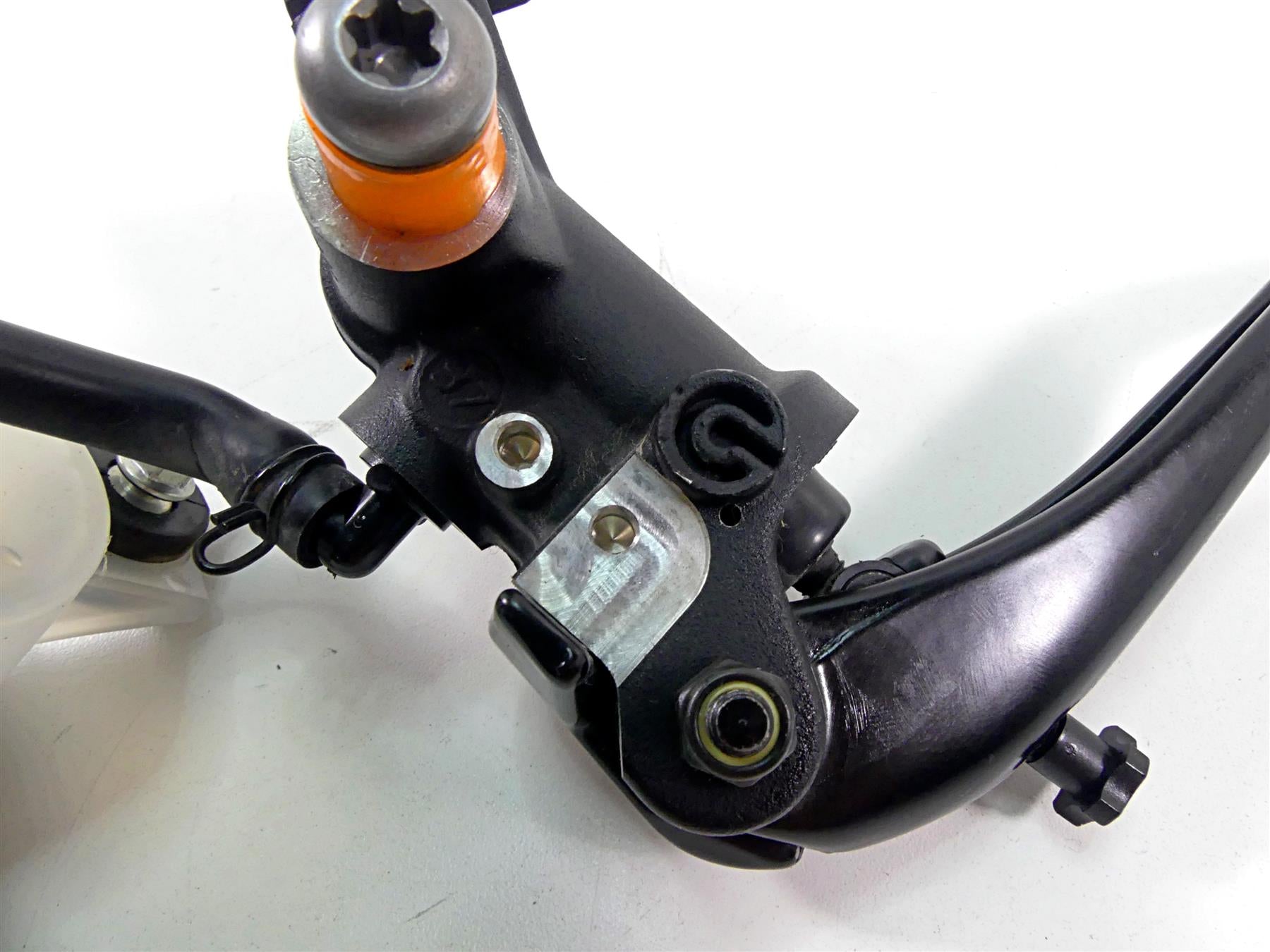2016 KTM 1290 Super Duke R Front Radial Brake Master Cylinder Read 6131300100030 {{ shop.shopifyCountryName }} - Mototech271