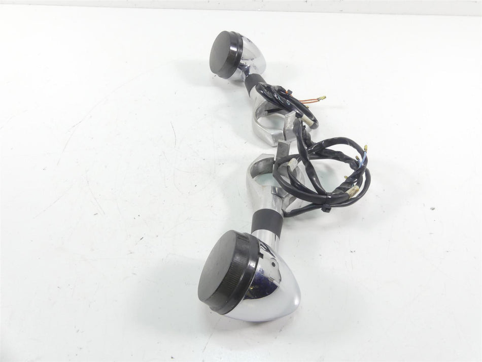 2003 Honda VTX1800 C Smoked Front Blinker & Clamp Set 33400-MBH-672 {{ shop.shopifyCountryName }} - Mototech271