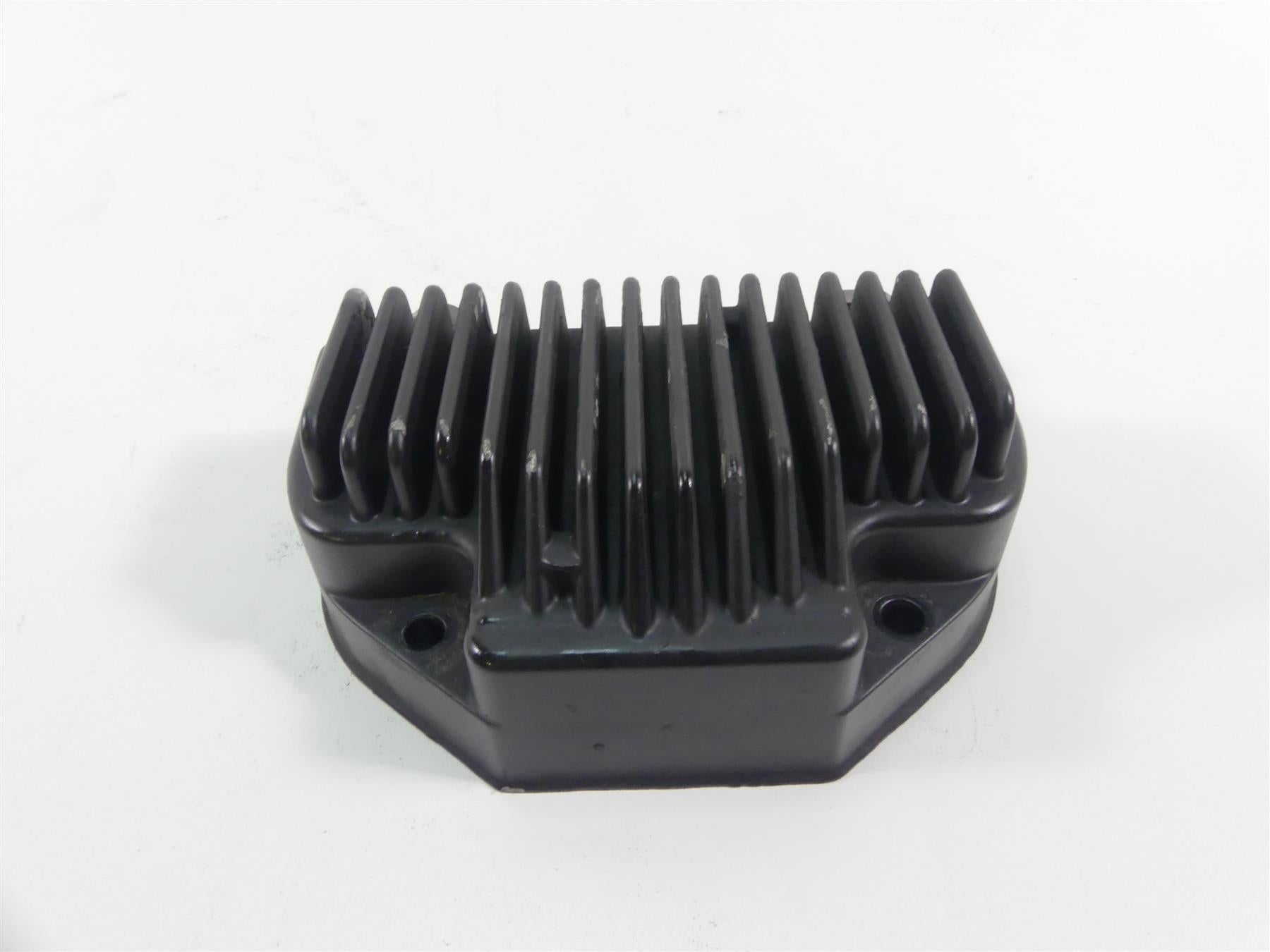2013 Harley FXDWG Dyna Wide Glide Rectifier Voltage Regulator 74631-08 {{ shop.shopifyCountryName }} - Mototech271