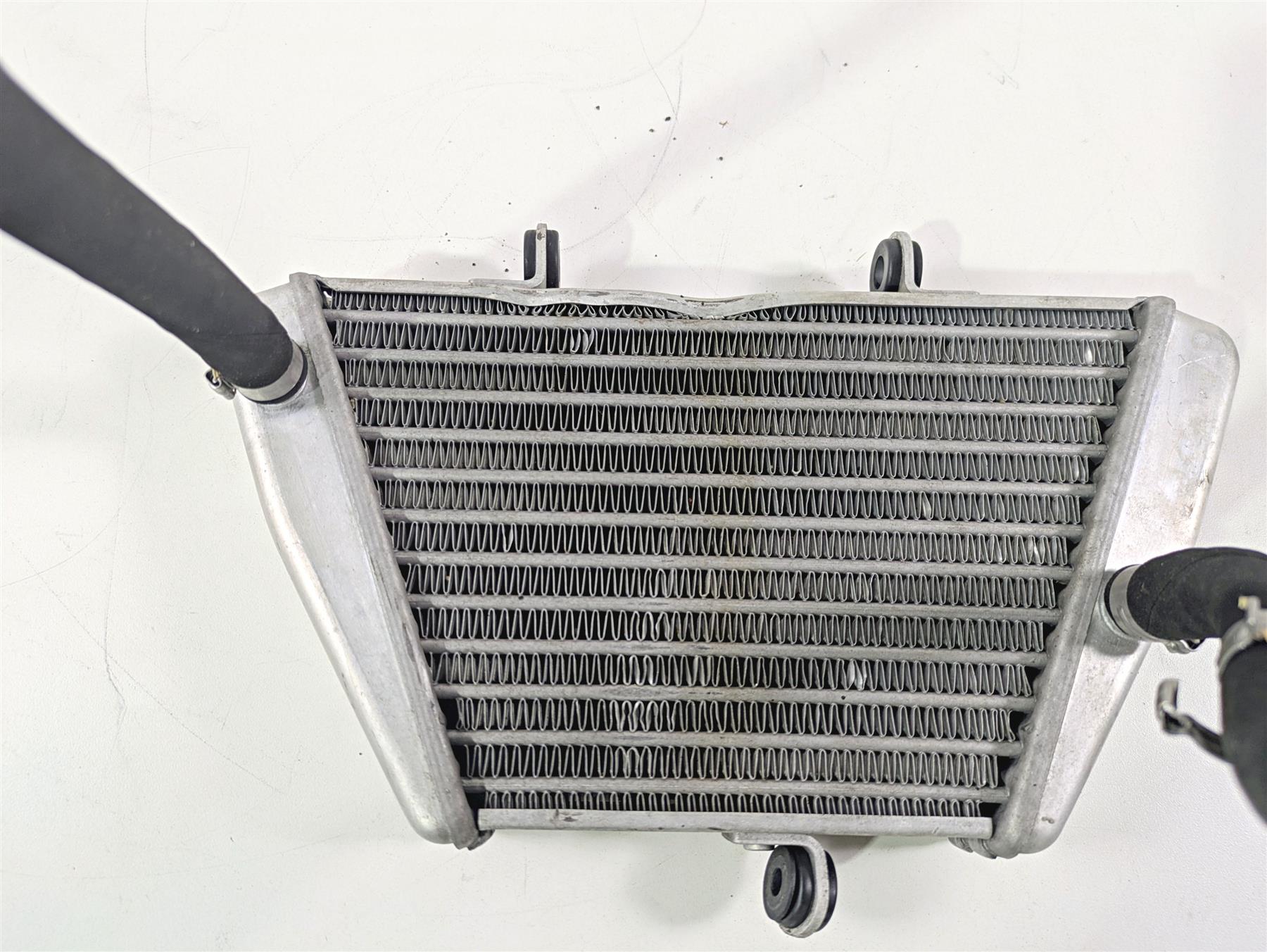 2017 Aprilia RSV 1100 Tuono V4 Factory Oil Cooler & Lines -Read 2B000897 {{ shop.shopifyCountryName }} - Mototech271