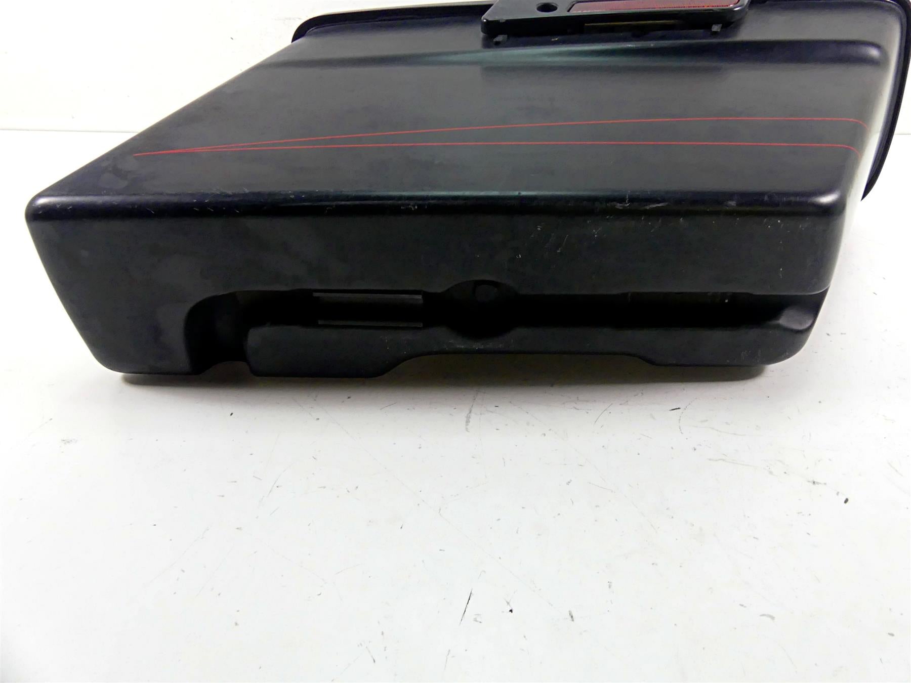 2011 Harley Touring FLTRX Road Glide Right Saddlebag Saddle Bag 90752-93 {{ shop.shopifyCountryName }} - Mototech271