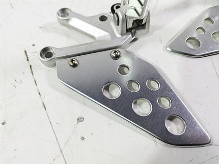 2008 Aprilia RSVR 1000 Factory Front Left Right Foot Peg Set AP8154069 AP8154070 {{ shop.shopifyCountryName }} - Mototech271
