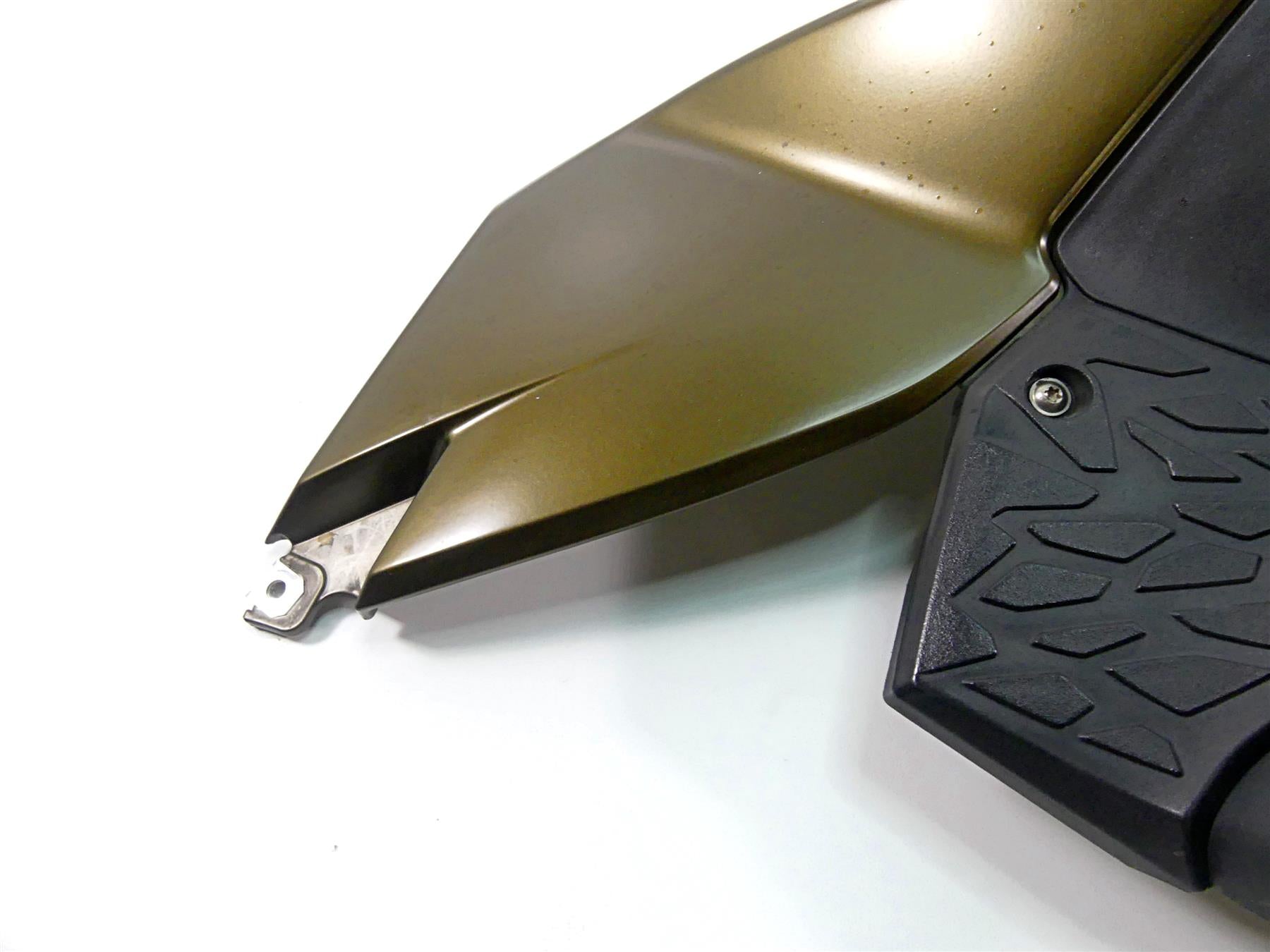 2013 BMW F800GS STD K72 Right Main Tank Fairing Kalamata Matt 46638534980 {{ shop.shopifyCountryName }} - Mototech271