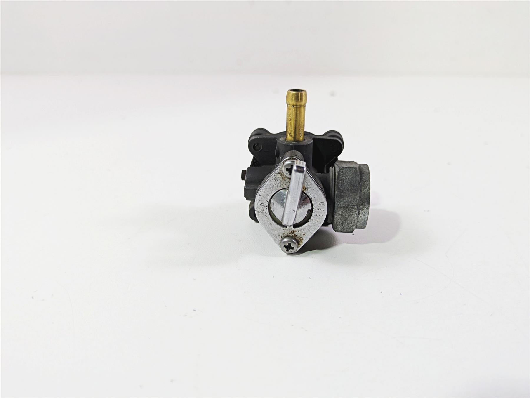 1999 Harley Dyna FXDL Low Rider Fuel Gas Petrol Valve Petcock 61338-94D {{ shop.shopifyCountryName }} - Mototech271