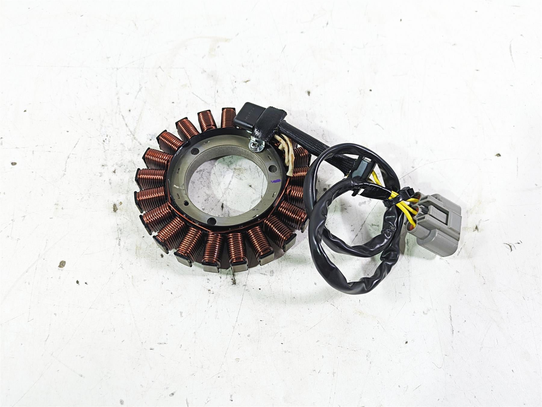 2022 BMW R1250 RT K052 Stator Alternator Generator 12318406639 {{ shop.shopifyCountryName }} - Mototech271