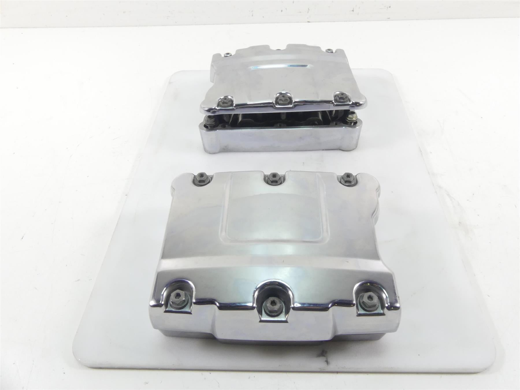 2005 Harley Touring CVO FLHTC SE Electra Glide Rocker Box Chrome Cover 17571-99 {{ shop.shopifyCountryName }} - Mototech271