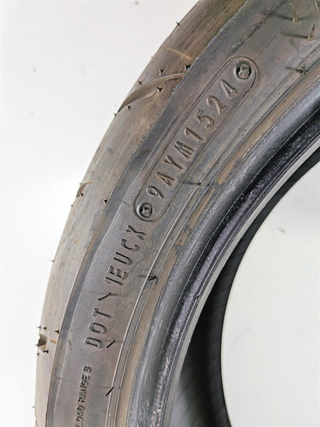 Used Motorcycle Rear Tire Dunlop 190/55R17 GPR-300 Sportmax DOT 1524 45067876 {{ shop.shopifyCountryName }} - Mototech271