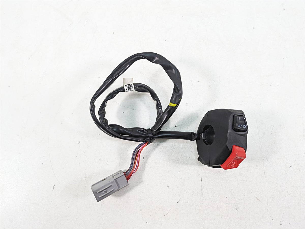 2021 Aprilia RS660 Right Hand Start Stop Control Switch 2D000550 {{ shop.shopifyCountryName }} - Mototech271