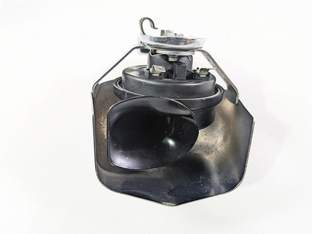 1999 Harley Touring FLHTCUI E-Glide Horn & Chrome Cover 61300478A {{ shop.shopifyCountryName }} - Mototech271
