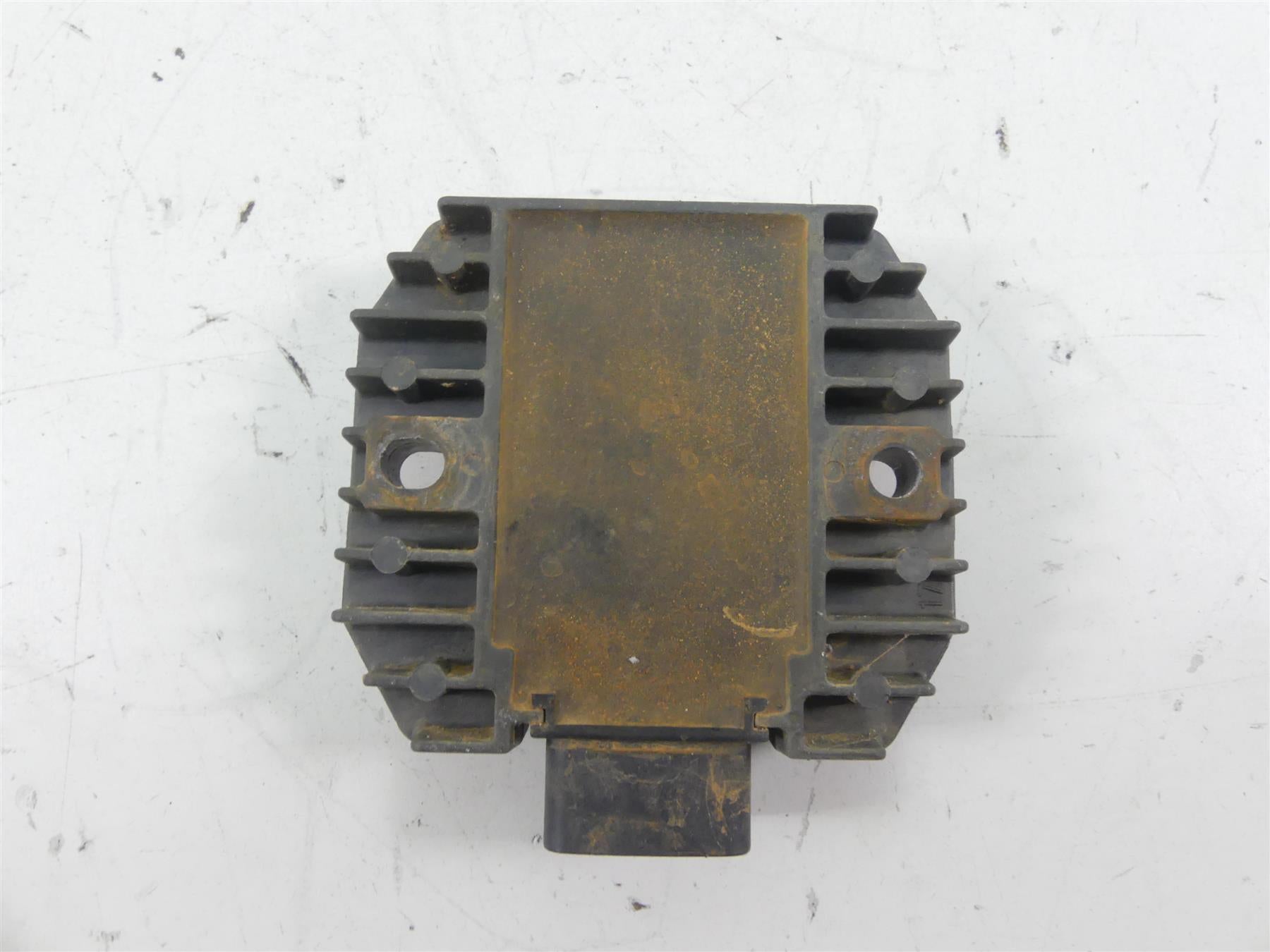 2020 Yamaha YFM 700 Raptor Rectifier Voltage Regulator 5BN-81960-00-00 SH650D-11 {{ shop.shopifyCountryName }} - Mototech271