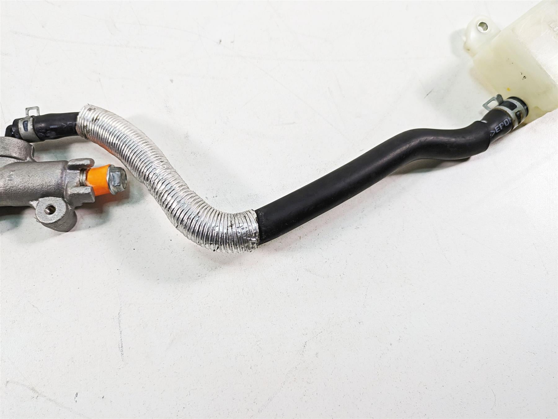 2016 Suzuki M109R VZR1800 Rear Brake Master Cylinder 69600-48G00 {{ shop.shopifyCountryName }} - Mototech271