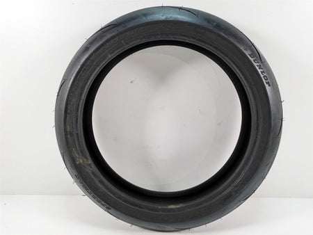 Used Front Motorcycle Tire Dunlop Sportmax Q4 120/70R17 45233176 {{ shop.shopifyCountryName }} - Mototech271