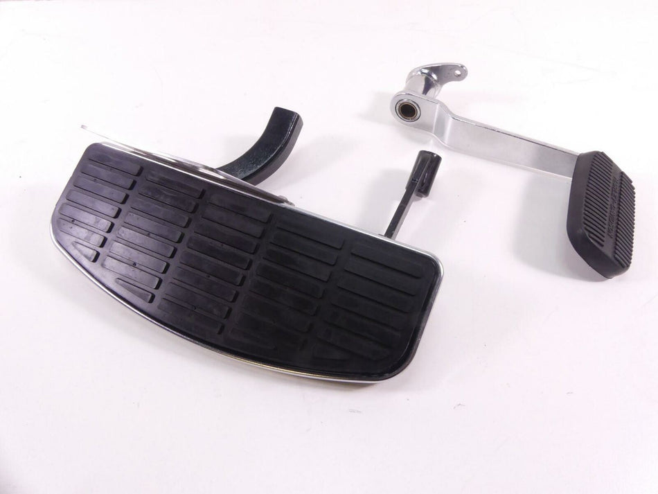 2001 Harley Touring FLHTCUI Electra Glide Right Floor Board Brake Pedal 50621-79 {{ shop.shopifyCountryName }} - Mototech271